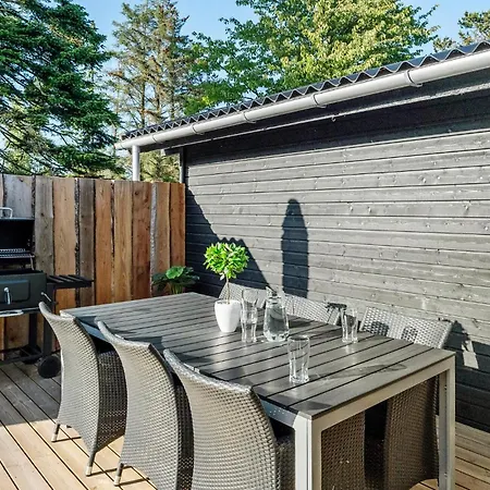 2 Bedroom Amazing In *