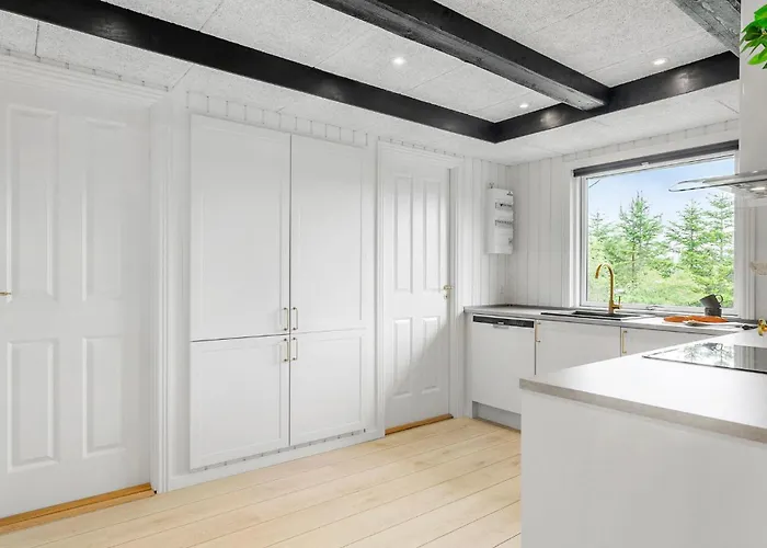 2 Bedroom Amazing In *